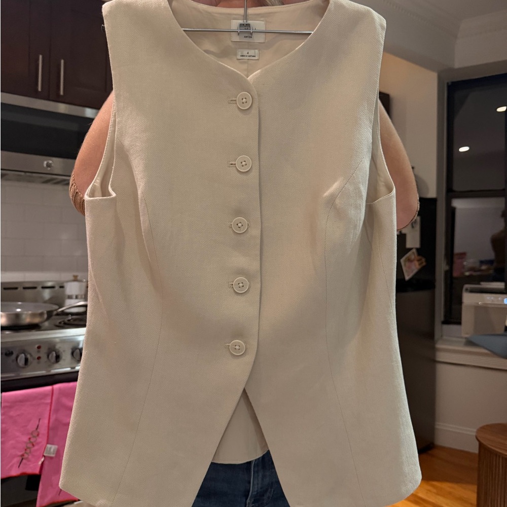 Eileen Fisher Cream Button-Front Sleeveless Top